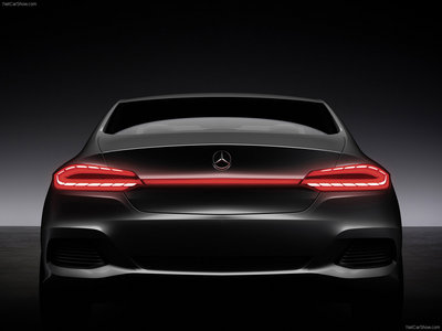 Mercedes-Benz F800 Style Concept 2010 Poster 686742