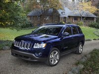 Jeep Compass 2011 Poster 690435