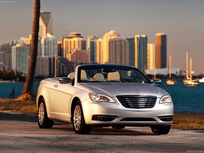 Chrysler 200 Convertible 2011 Sweatshirt