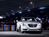 Chrysler 200 Convertible 2011 Poster 696115