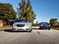 Chrysler 200 Convertible 2011 Poster 696127