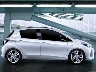 Toyota Yaris HSD Concept 2011 Poster with Hanger