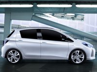 Toyota Yaris HSD Concept 2011 Poster 700282