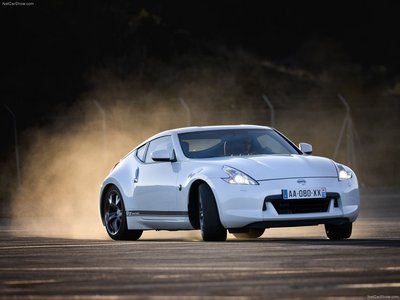 Nissan 370Z GT Edition 2011 canvas poster