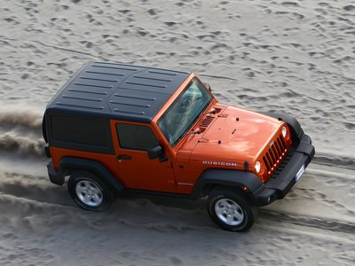 Jeep Wrangler 2012 Poster 711886