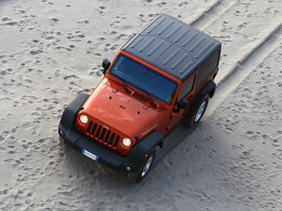 Jeep Wrangler 2012 Poster 711899