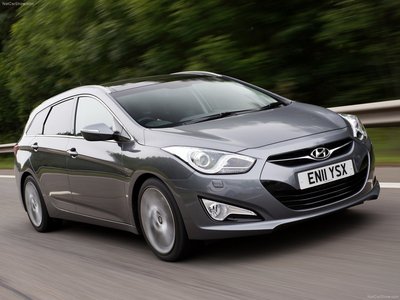 Hyundai i40 Tourer UK Version 2012 puzzle 712441