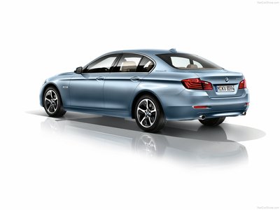 BMW 5 ActiveHybrid 2014 Poster with Hanger