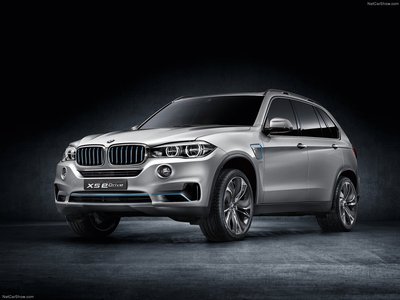 BMW X5 eDrive Concept 2013 Poster with Hanger