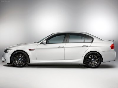 BMW M3 CRT 2012 tote bag